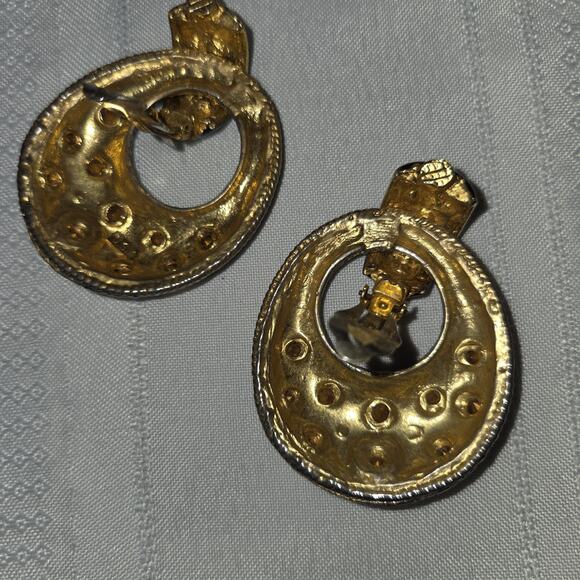 Vintage 80s 90s Black Enamel Clip On Drop Earrings Gold Tone Rhinestones Dangle - Picture 4 of 9